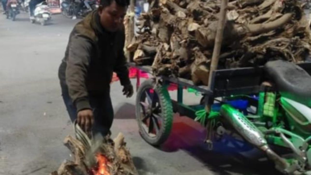 bijnor bonfires lit at 20 locations night shelter starts to combat cold